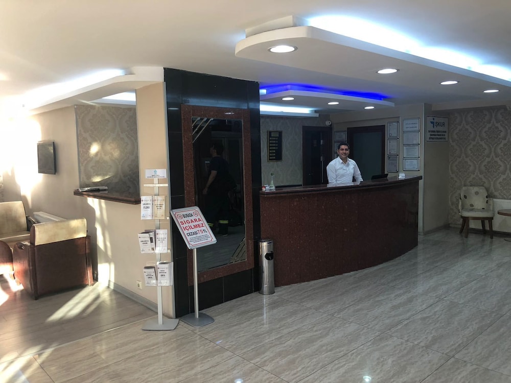 Kilim Hotel 6/35