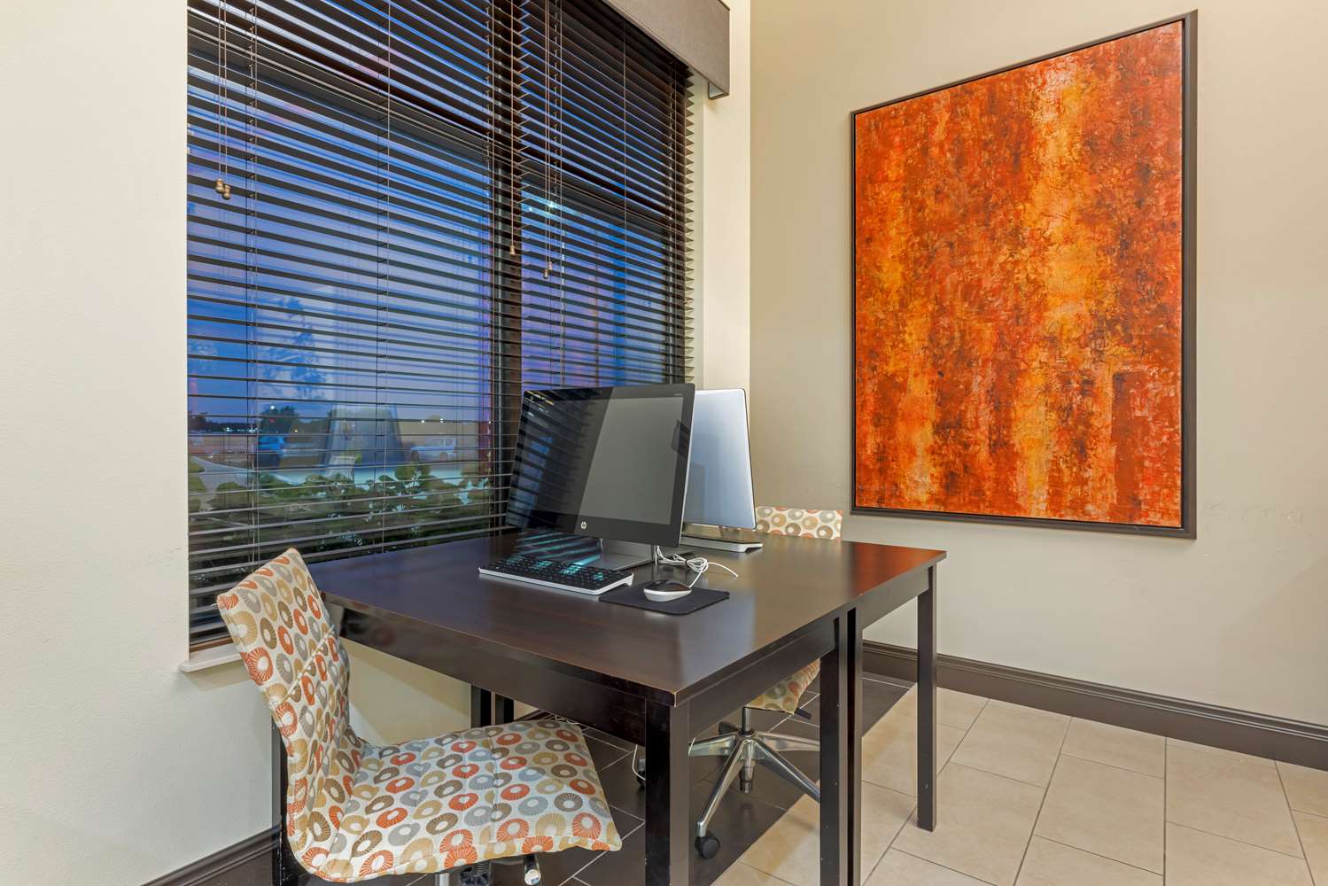 Best Western Plus North Platte Inn Suites 14/18