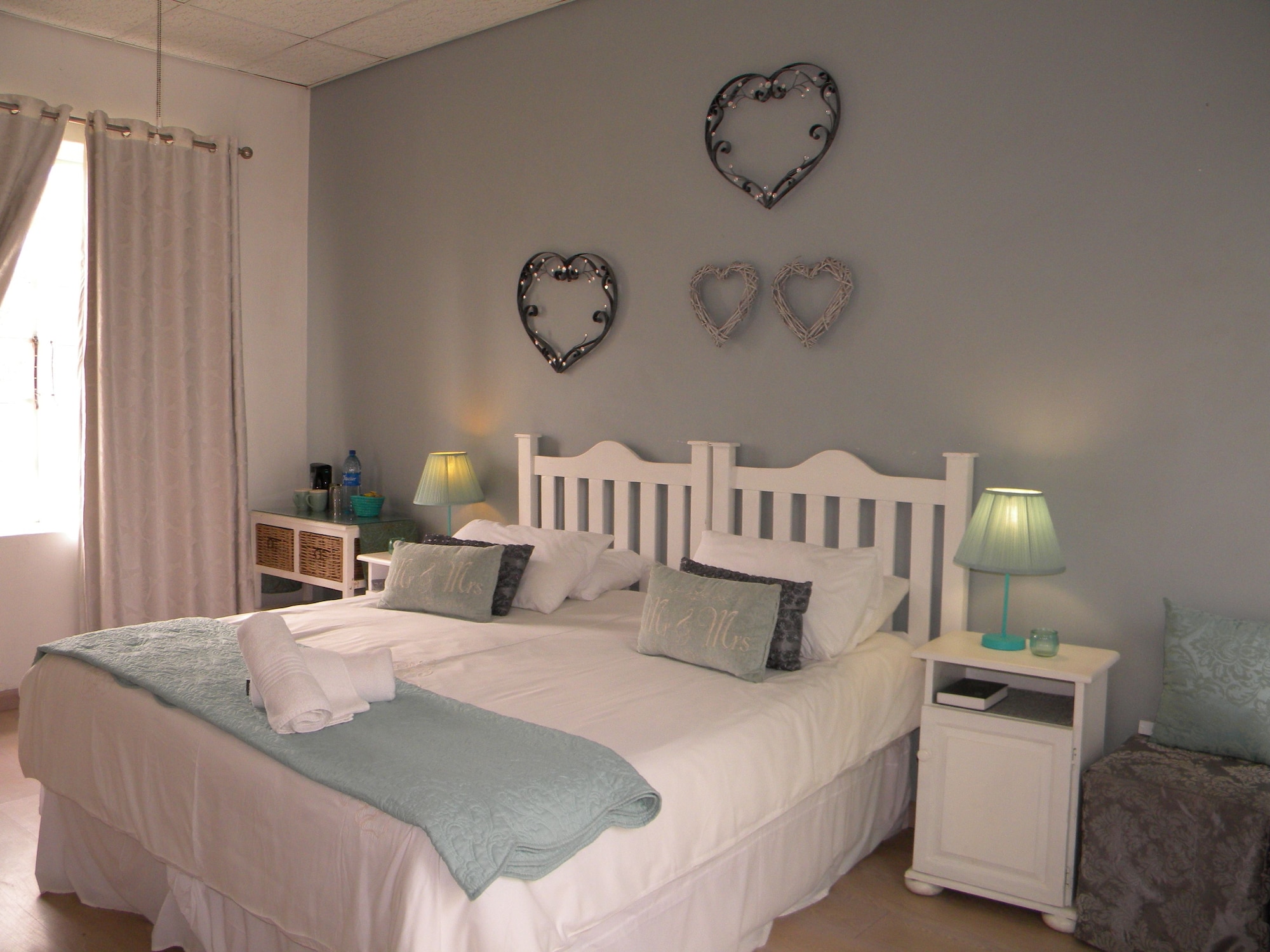 Lodge, Suite, King Bed, Hot Tub