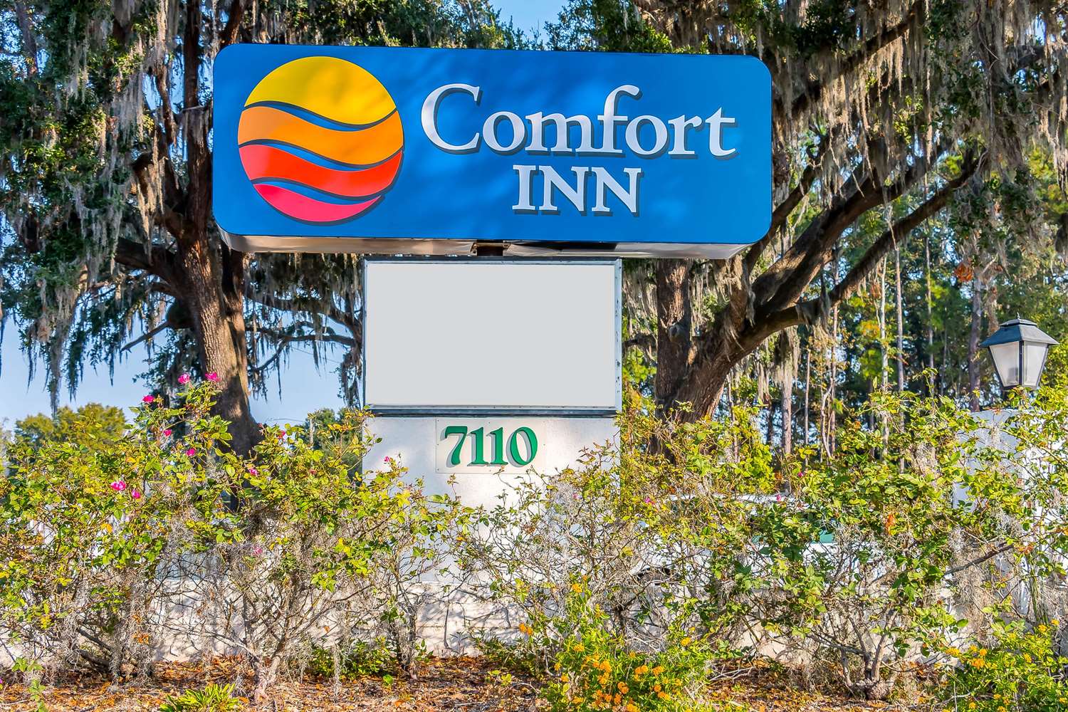 Comfort Inn Savannah Midtown photo1