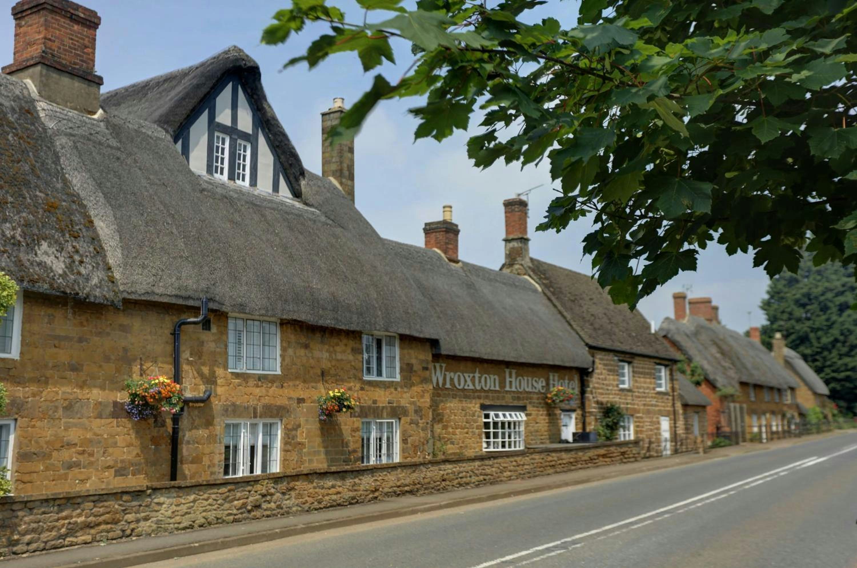 Banbury Wroxton House Hotel 2/10