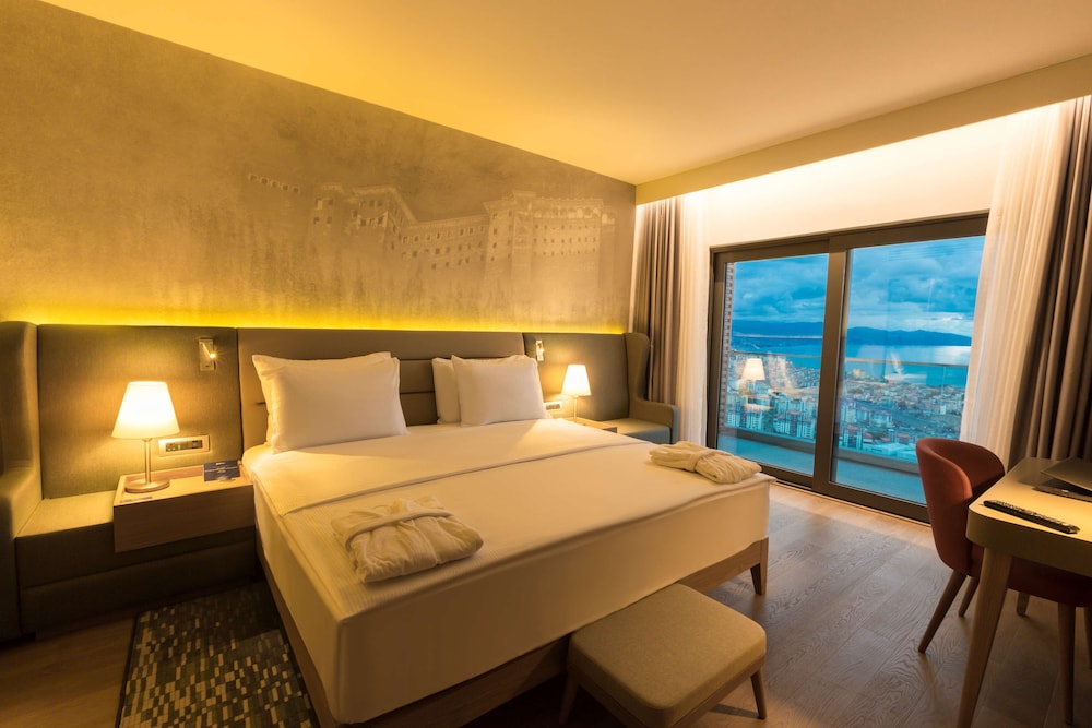 Radisson Blu Hotel Trabzon 50/70