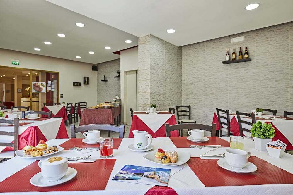 Hotel Santa Caterina 11/24