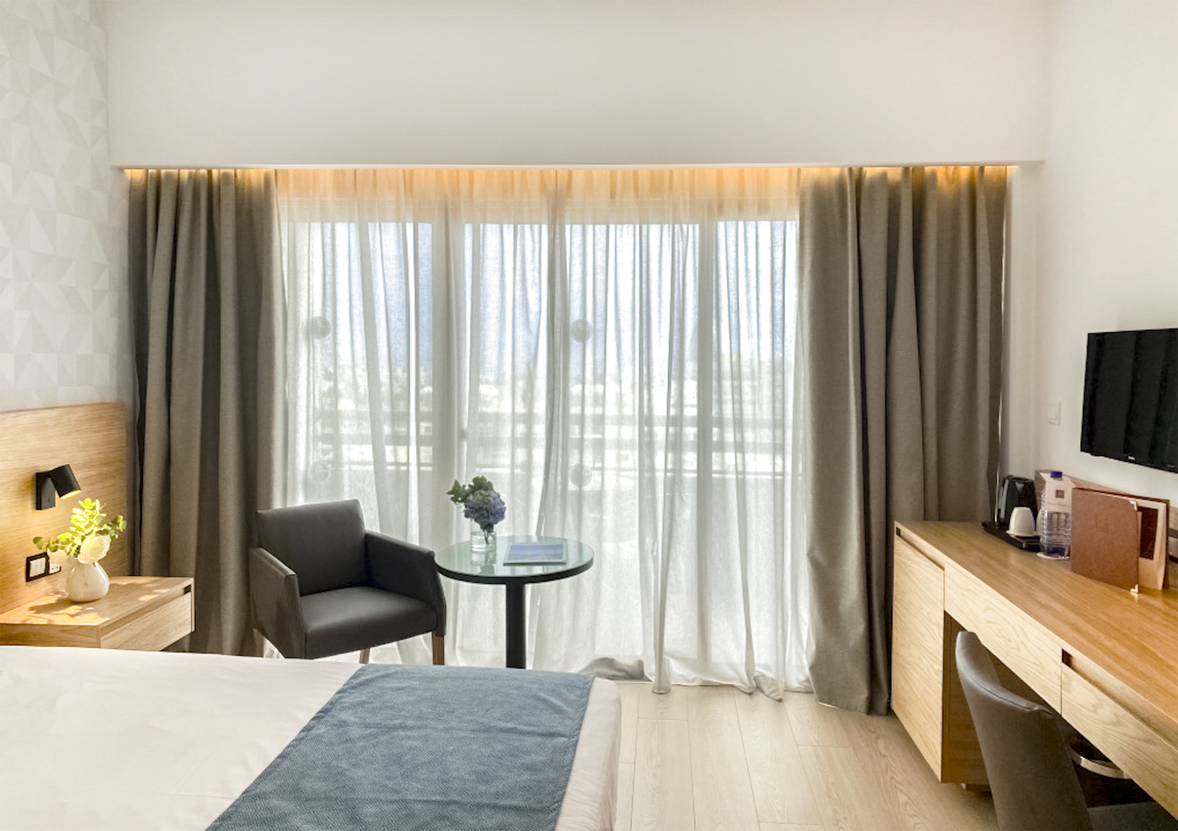 SINGLE ROOM SUPERIOR