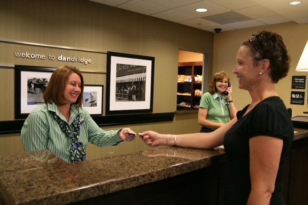 Hampton Inn Dandridge, TN 5/46
