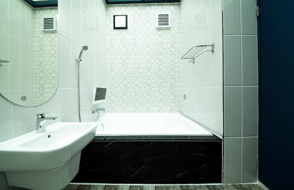 Jinju Kai Hotel 44/49
