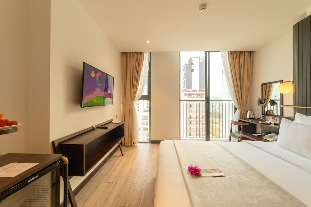 Majestic Premium Hotel 48/70
