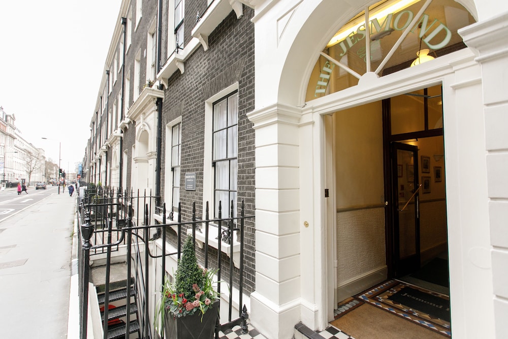 Jesmond Hotel 2/50