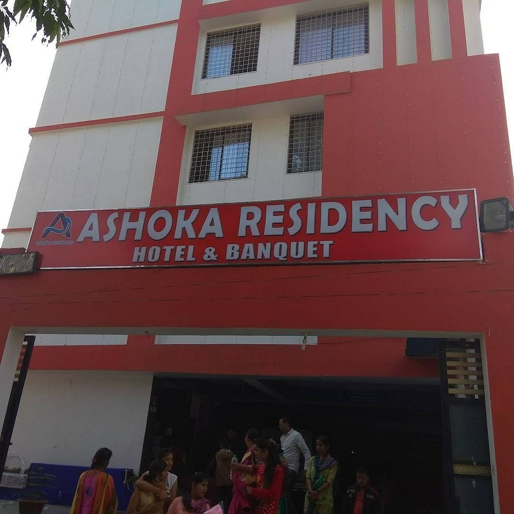 Hotel Ashoka Residency 1/36