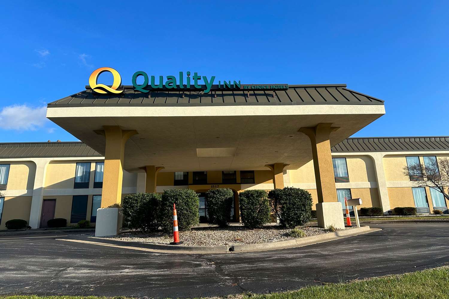 Quality Inn Perryville I-55 4/25