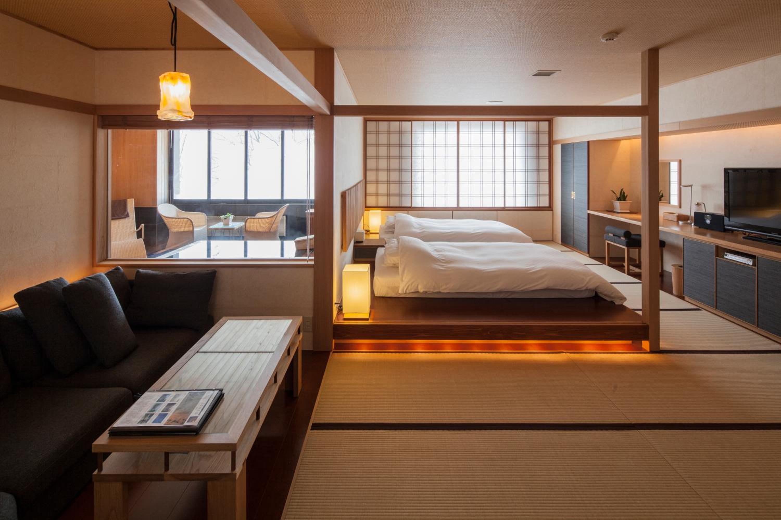 Semi Room, Deluxe, 2 Semi Double Beds, Private Hot Spring Bath, Bathtub