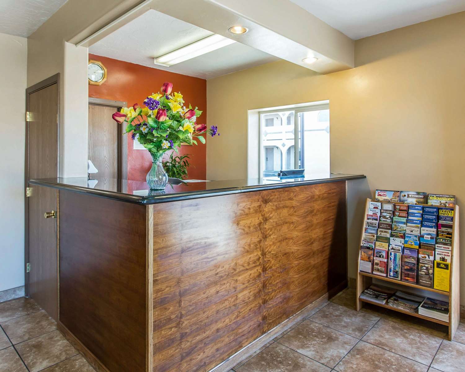 Rodeway Inn And Suites Riverton 3/23