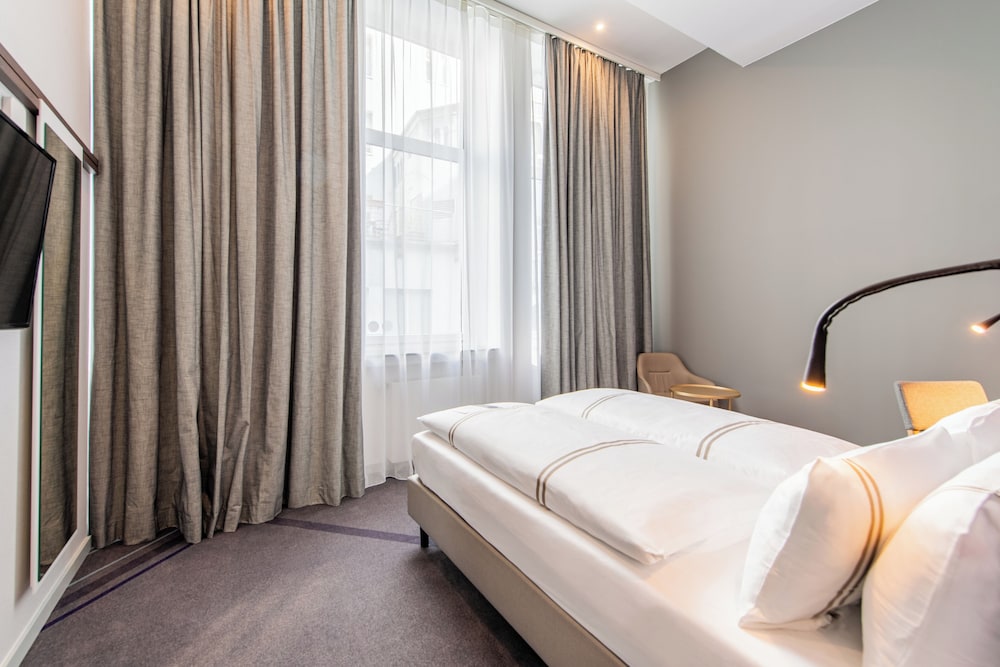 Premier Inn Wuppertal City Centre Hotel 15/32