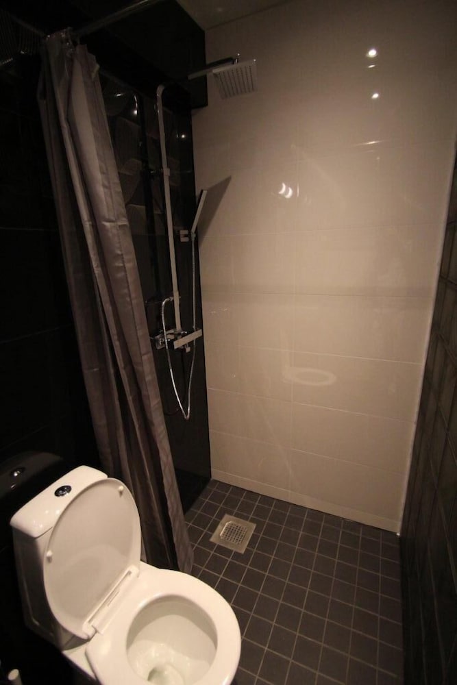 Stockholm Inn Hotel 25/32