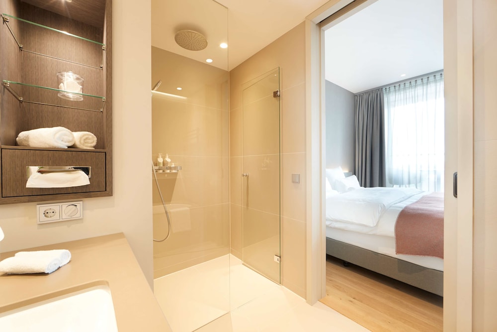 ATLANTIC Grand Hotel Bremen 49/50