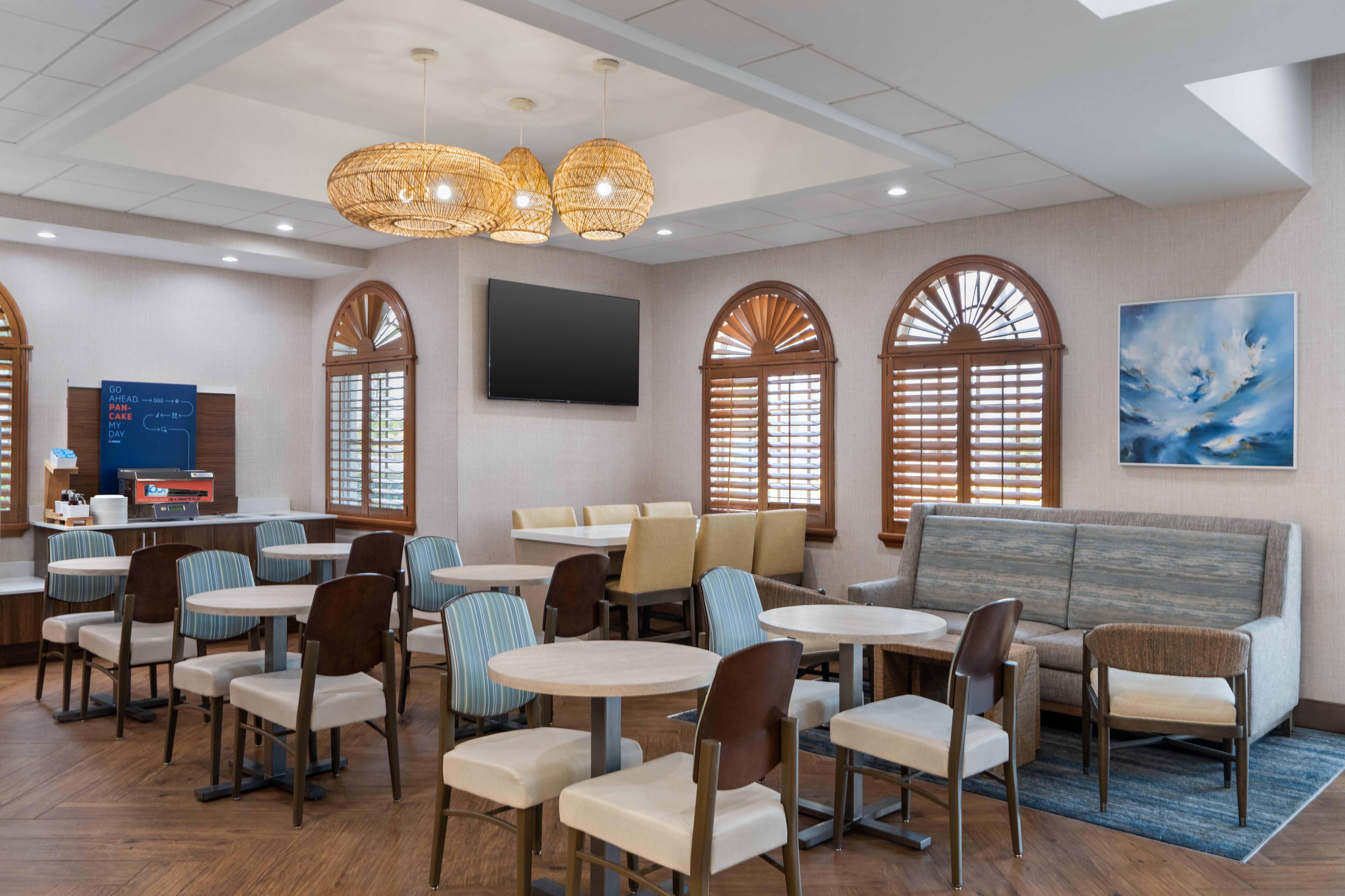 Holiday Inn Express North Palm Beach Oceanview 62/81