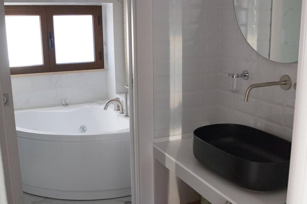 Milazzo INN 48/50