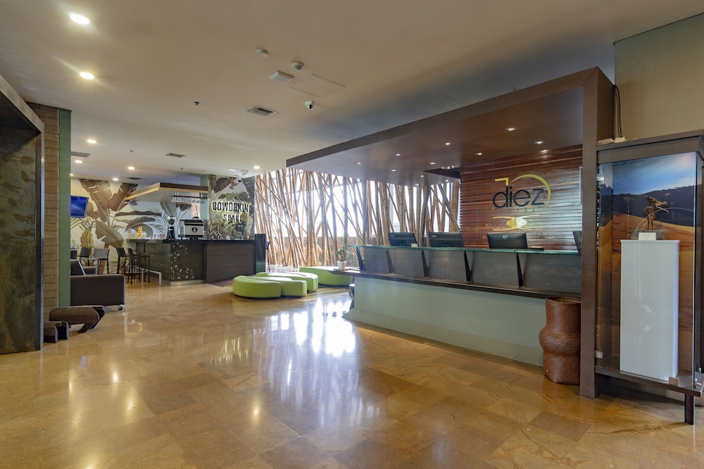 Lobby at Diez Hotel Categoria Colombia, MEDELLIN
