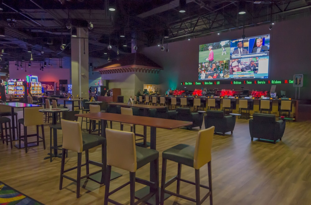 Wheeling Island Hotel-Casino-Racetrack 28/39