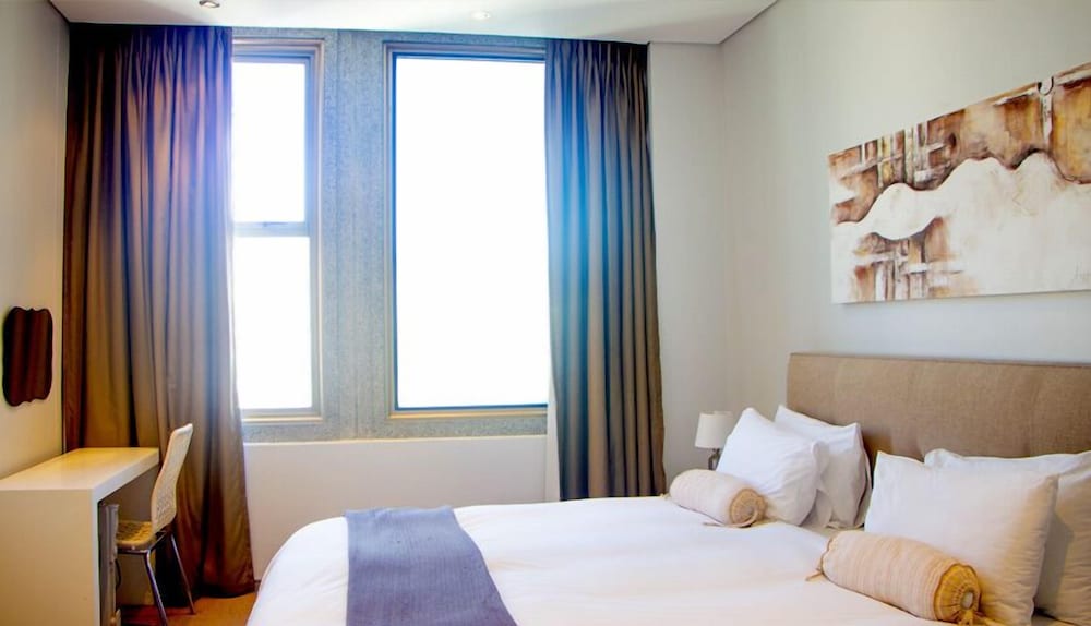ITC Hospitality Group Two Bedrooms Cartwright's Corner 8/45