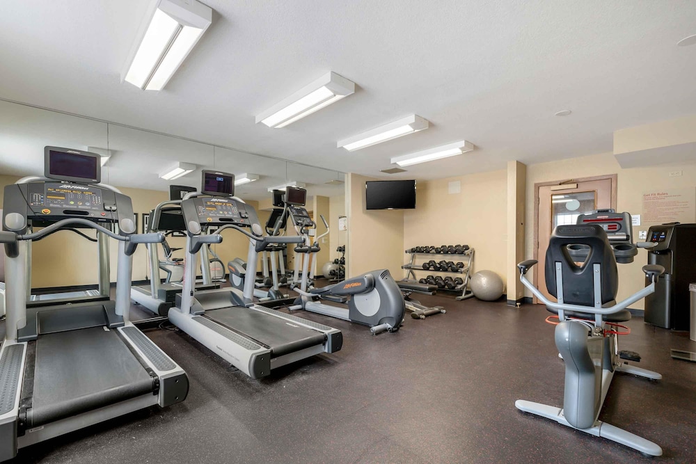 Extended Stay America Suites Chicago Elgin West Dundee 28/58