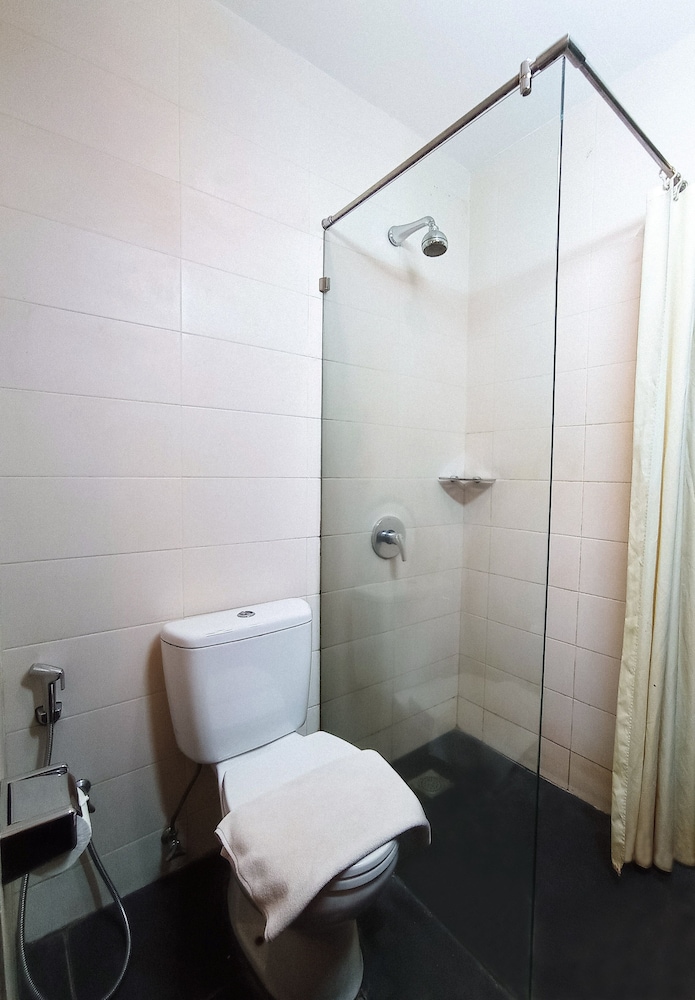 Swiss-Belhotel Ambon 7/69