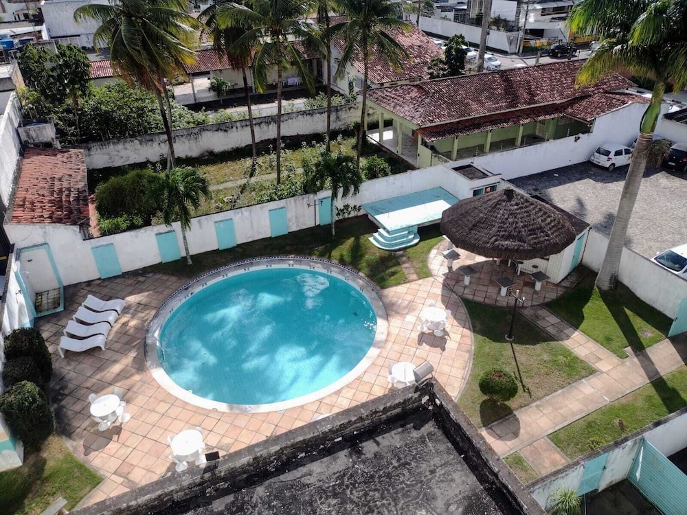 FEIRA PALACE 24/26