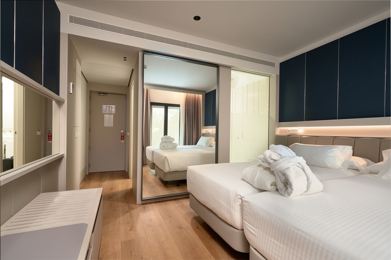 Becquer Hotel 24/59