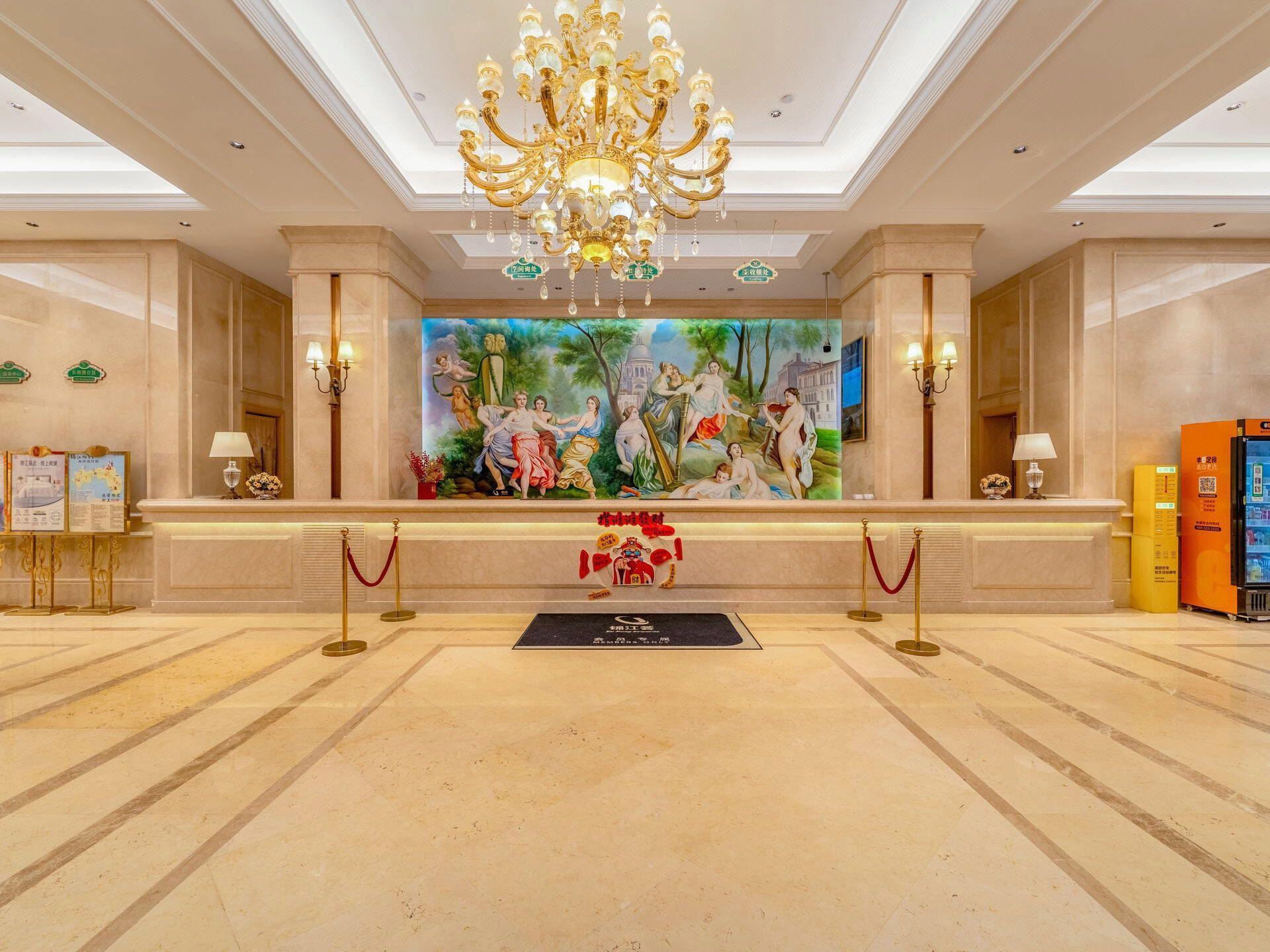 Vienna International Hotel (Chongqing Nanping Pedestrian Street) 14/53