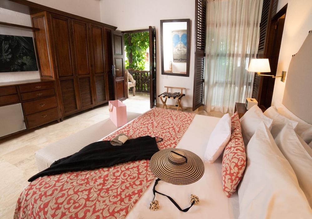 Casa Del Arzobispado Hotel 23/69