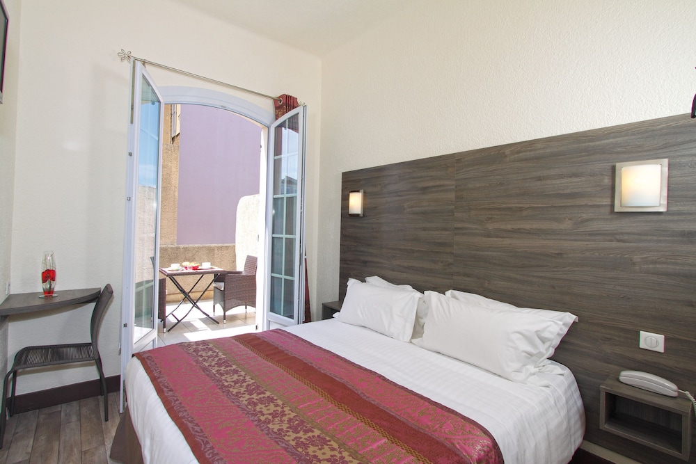 Le 21 Hotel 9/47
