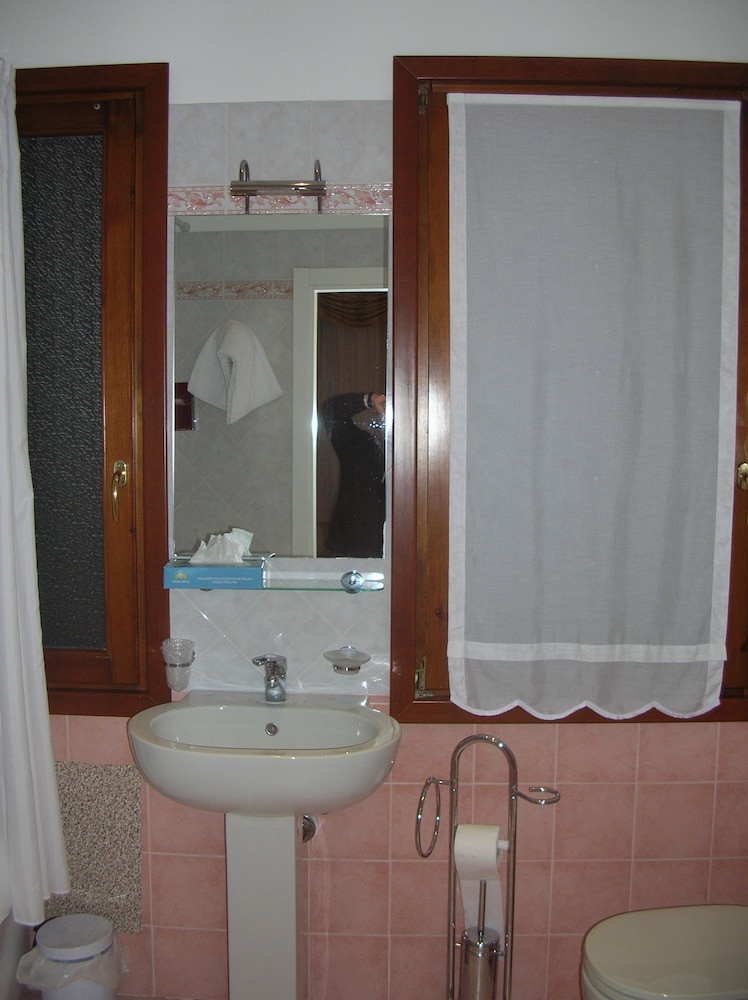 Orion Hotel 35/69