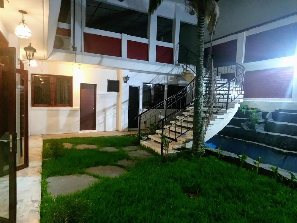 Kartagus Hotel Boutique 3/76
