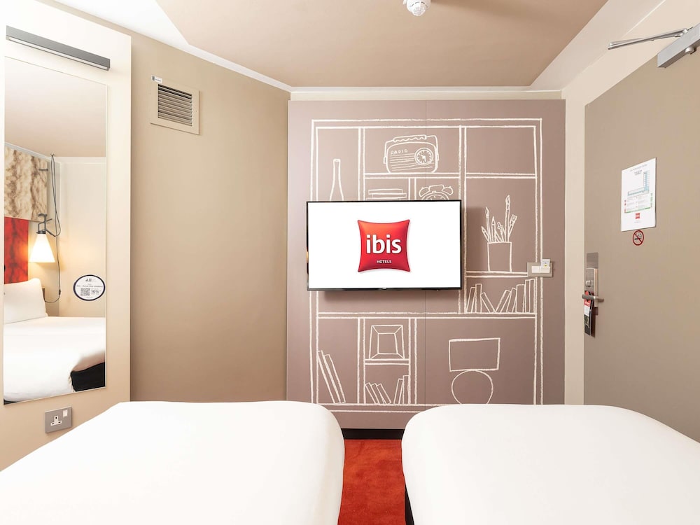 ibis Portsmouth Centre 14/46