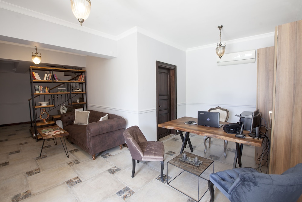 Livia Garden Hotel 23/43