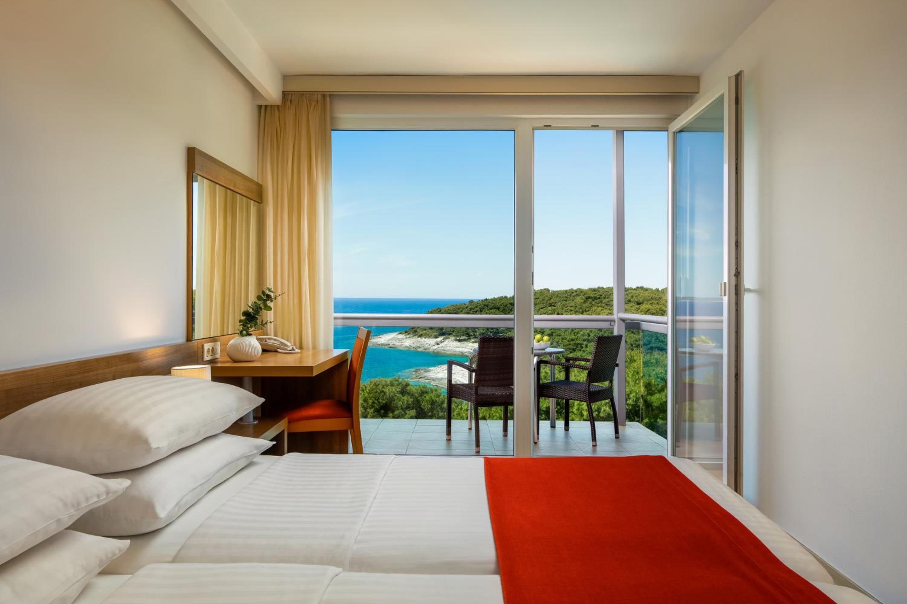 Room, Double Bed, Sea Side