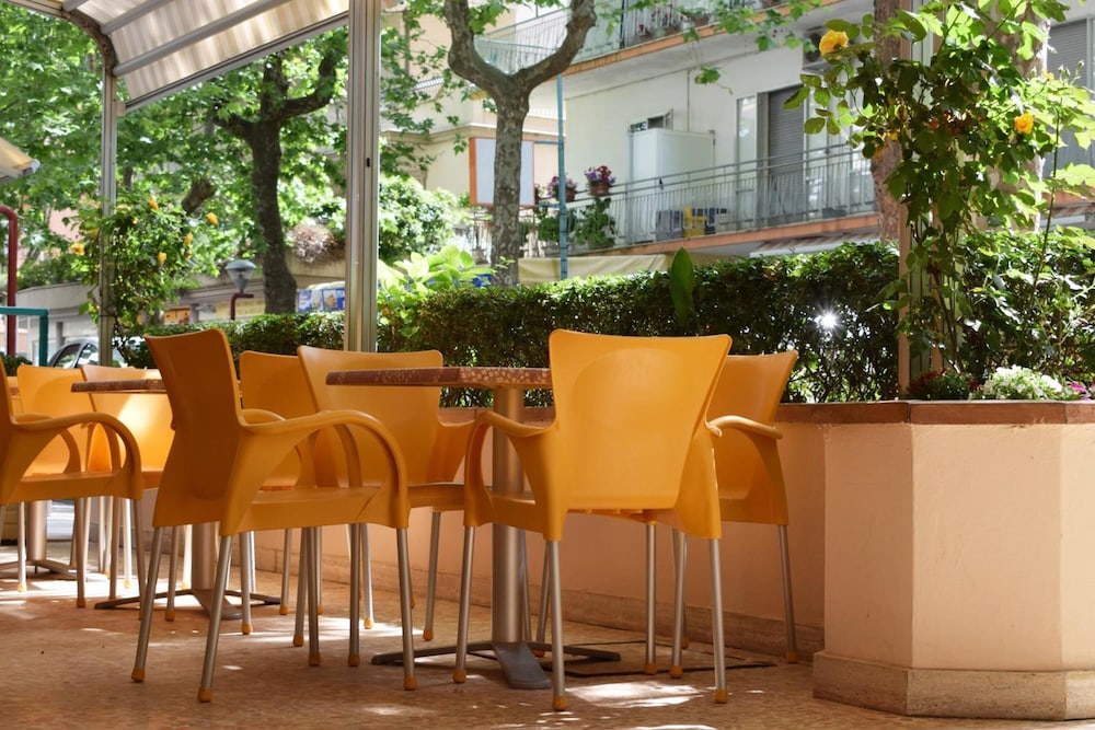 Hotel Arno 31/46