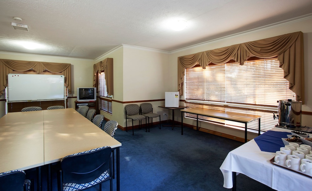Nightcap at Federal Hotel Toowoomba 39/62
