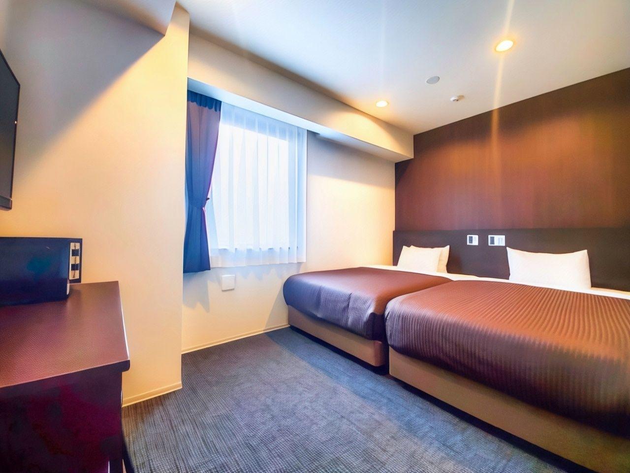 Semi Room, 2 Semi Double Beds