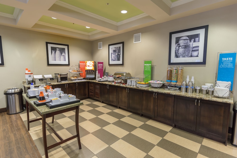 Hampton Inn Eugene 33/51