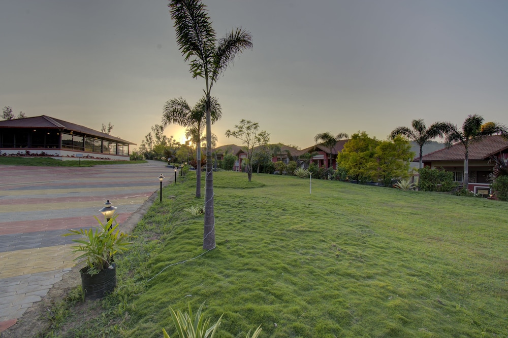 LEISURE VACATIONS WOODSTOCK VILLAS 46/50