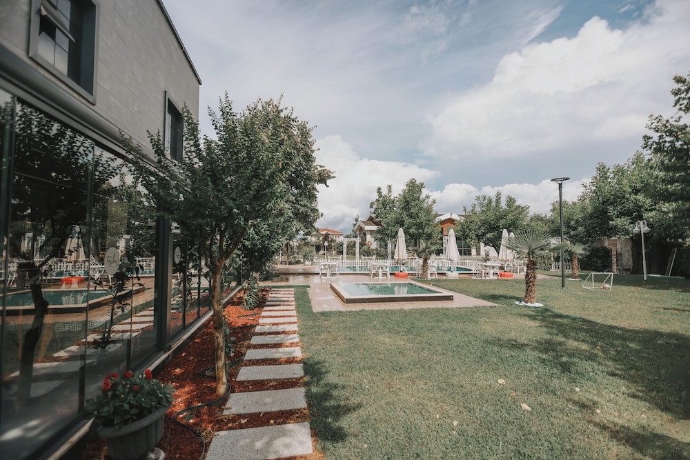 Incipark Hotel 40/48