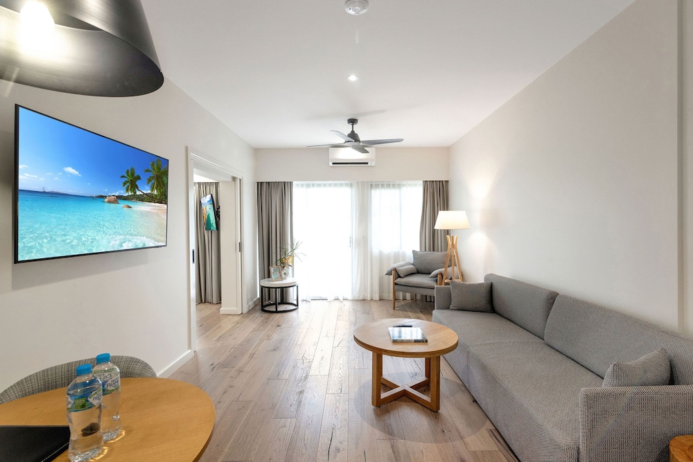Mercure Darwin Airport Resort 59/83