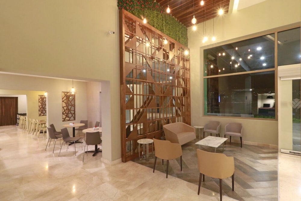 Wyndham Garden Monterrey Valle Real 28/41