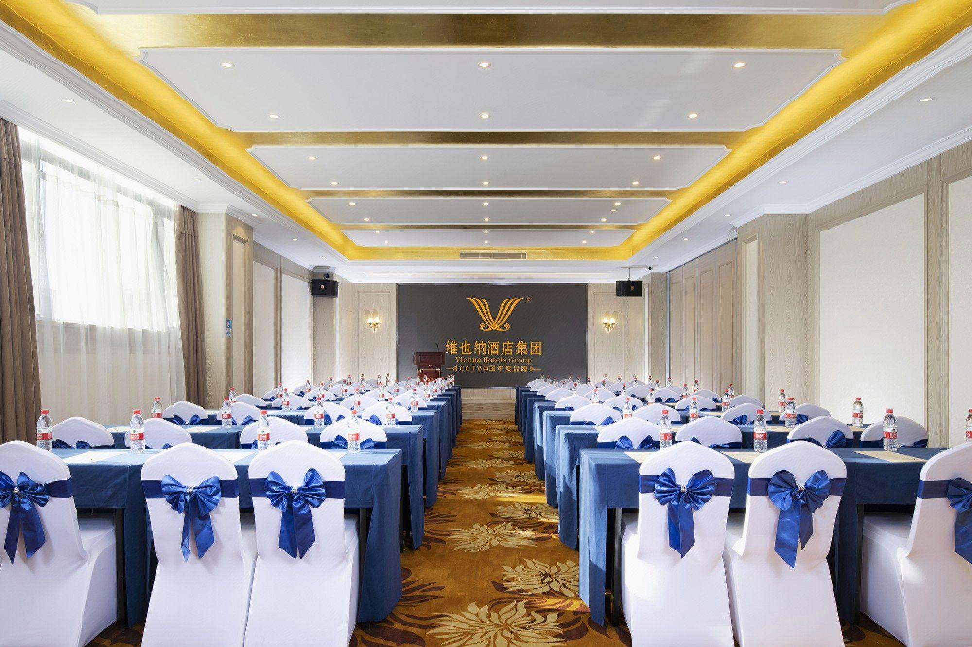 Vienna International Hotel (Xi'an Changying Garden) 52/61