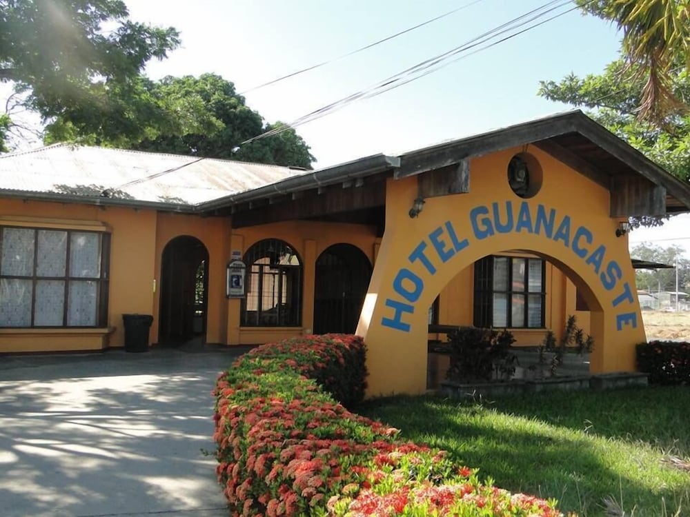 Hotel Guanacaste 4/35