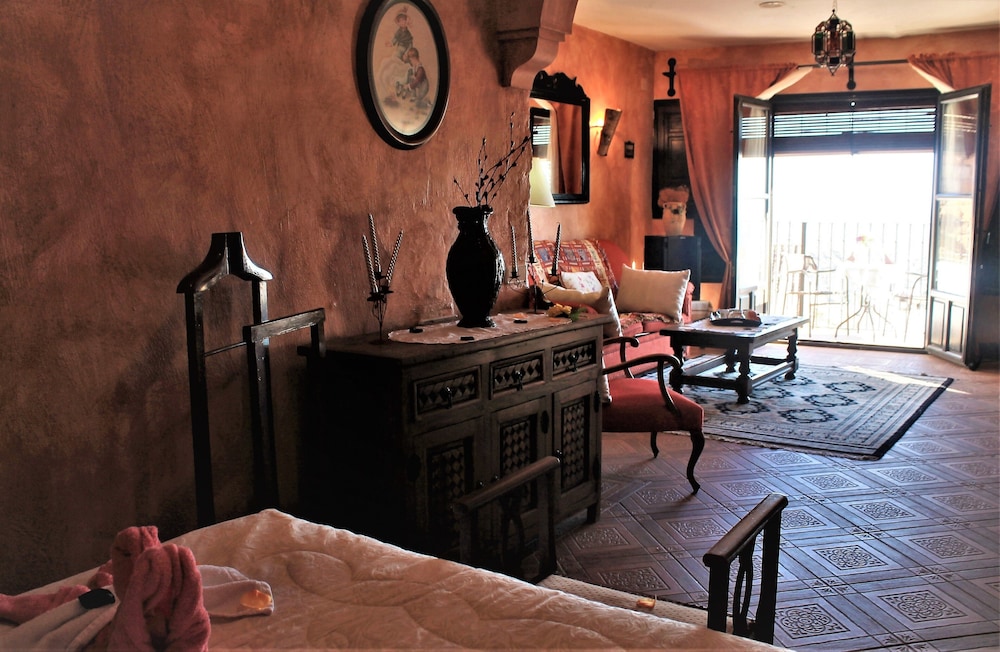 Palacio Guzmanes Hospederia Rural 39/64