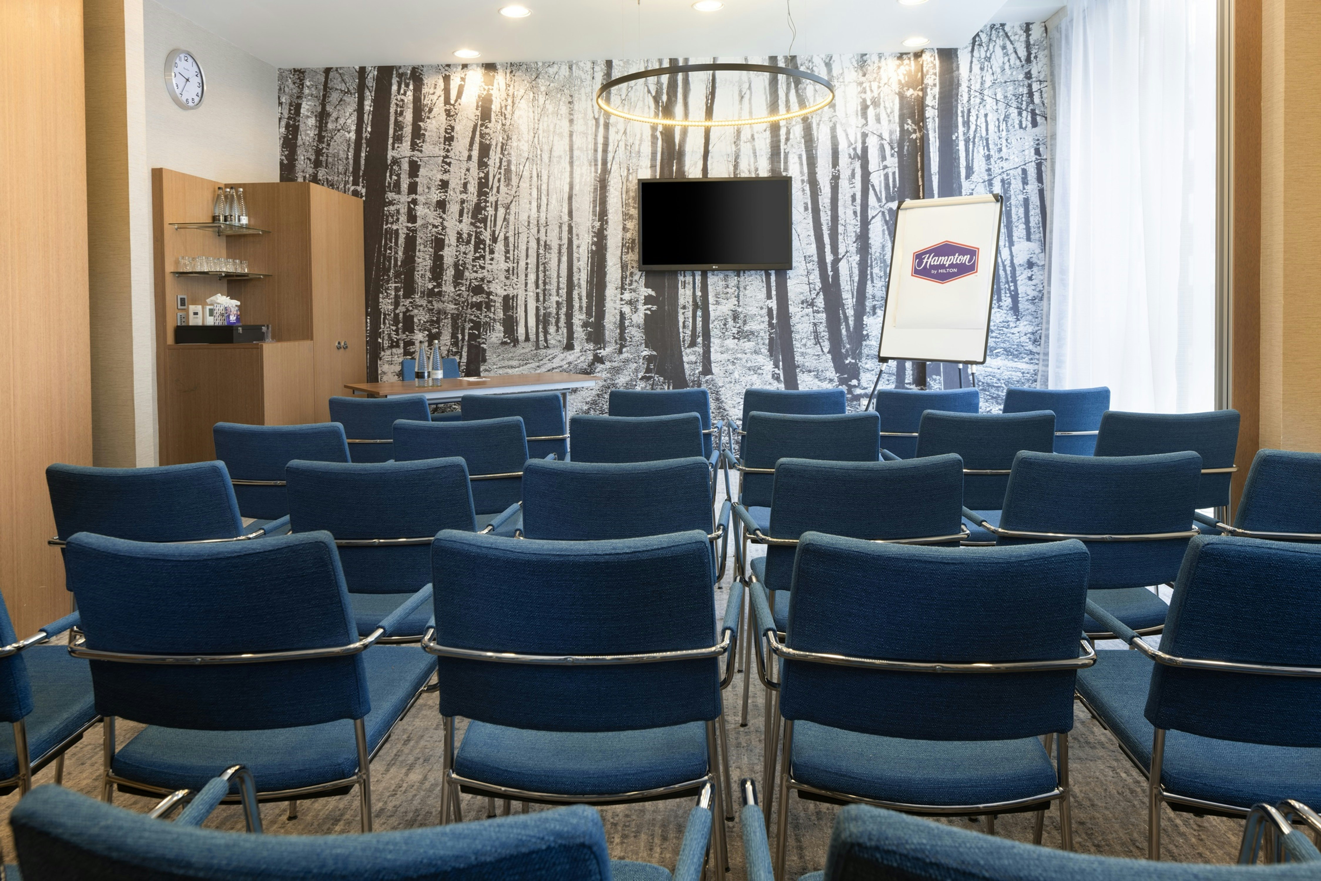 Hampton by Hilton London Waterloo Hotel 29/37