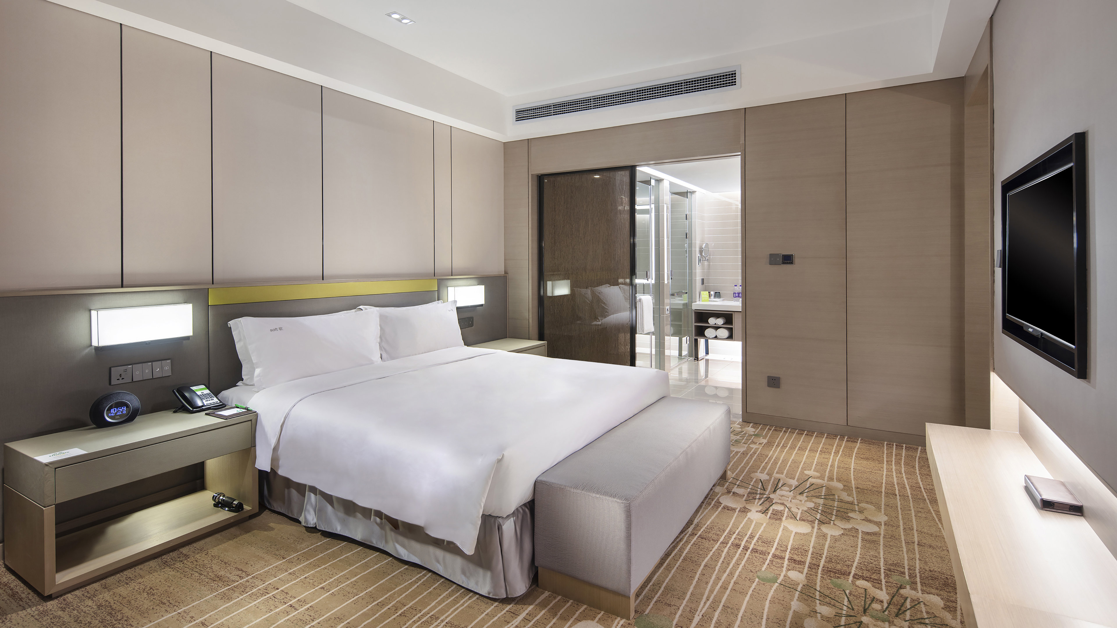Holiday Inn Tianjin Wuqing 8/32
