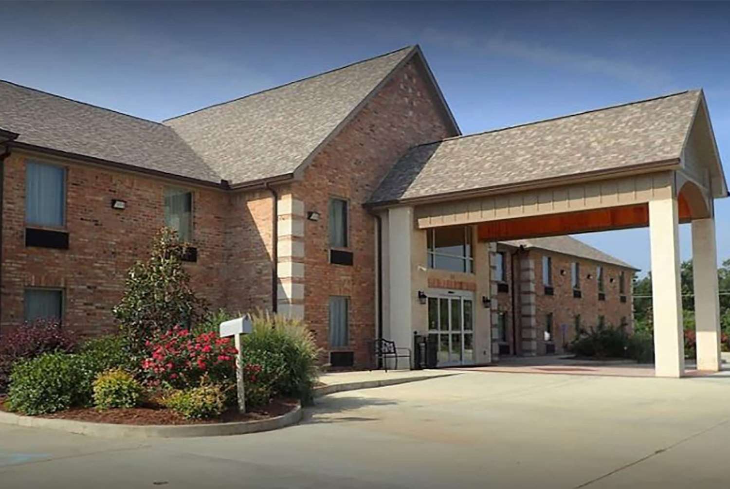 Days Inn And Suites By Wyndham Florence Jackson Area 3/50